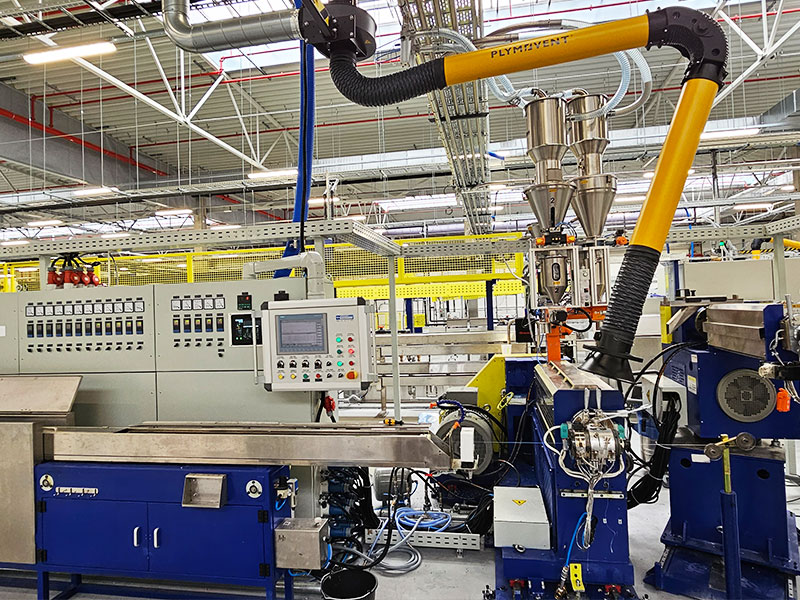 Для чего используется экструзионная машина?